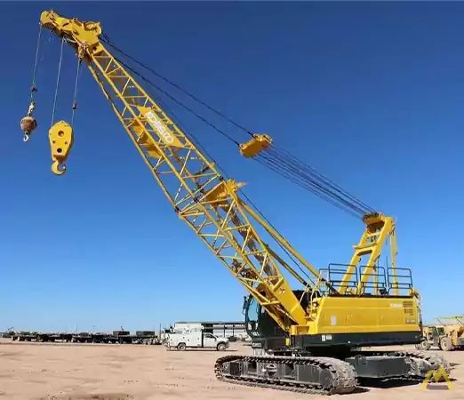 Crawler cranes