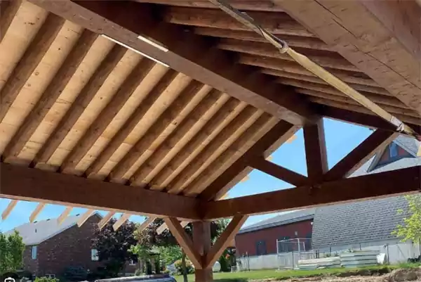 Post and beam ceiling structure