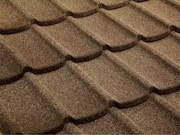 Stone coated metal roof tiles with textured shingle like finish