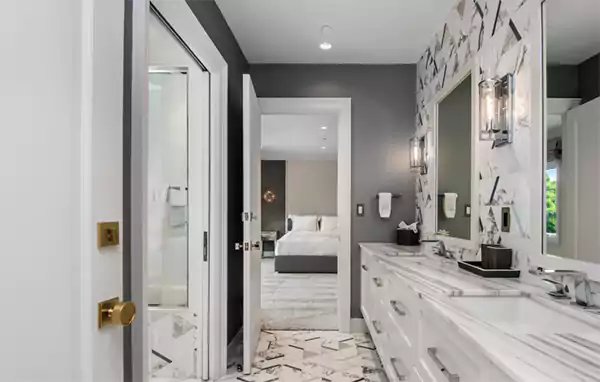 Jack and Jill en suite with the bedroom view