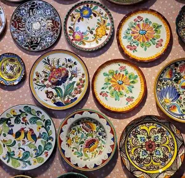 Beautiful wall art painting on plates